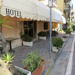 hotel-fortuna.hotelitalianriviera.com/